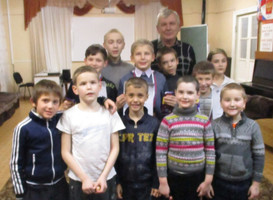 30.11.17 начался школьный турнир по русским шашкам